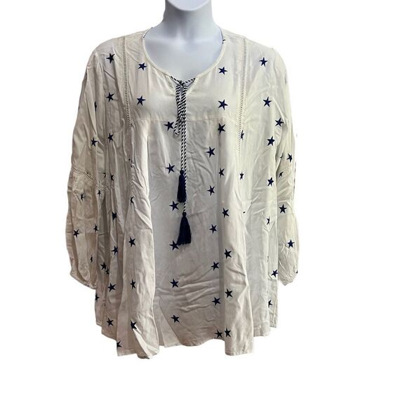 Kaktus Boho White Top with Embroidered Blue Stars and Tassels - Picture 2 of 10
